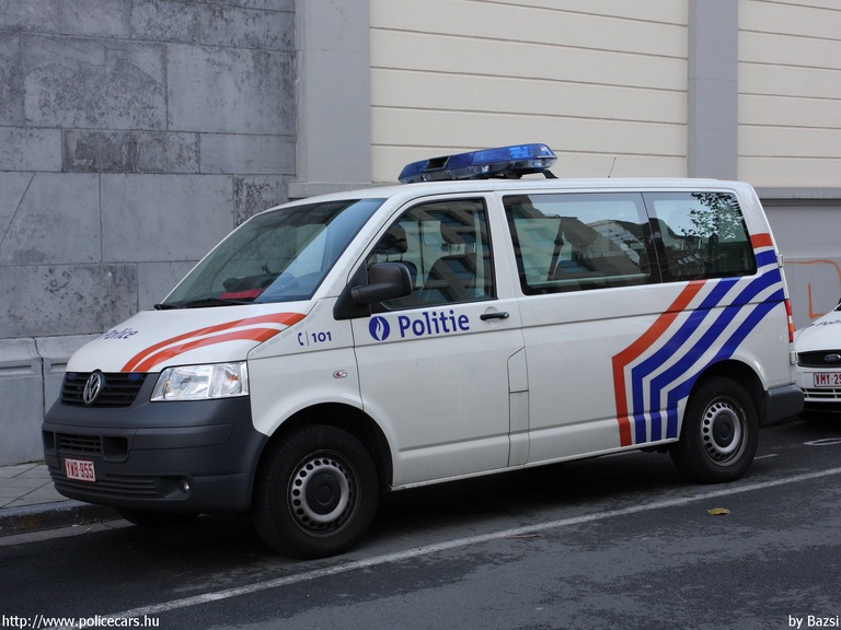 Volkswagen Transporter T5, fotó: Bazsi
Keywords: rendőr rendőrautó rendőrség belga Belgium