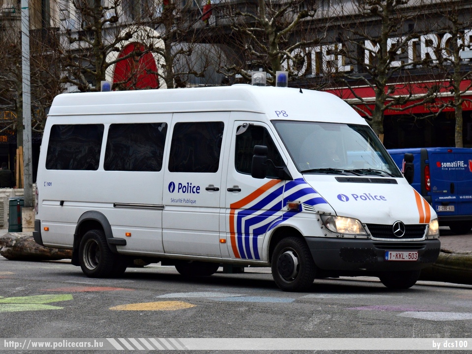 Mercedes-Benz Sprinter, fotó: dcs100
Keywords: belga Belgium rendőr rendőrautó rendőrség Belgium belgian police policecar