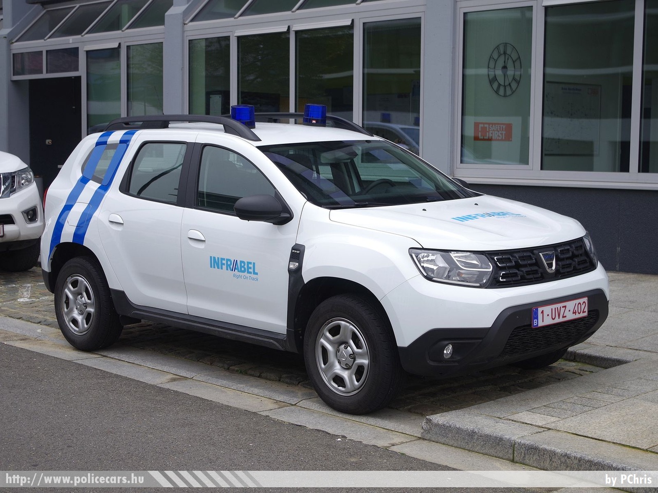 Dacia Duster, Infrabel, fotó: PChris
Keywords: belga Belgium vasút belgian railway