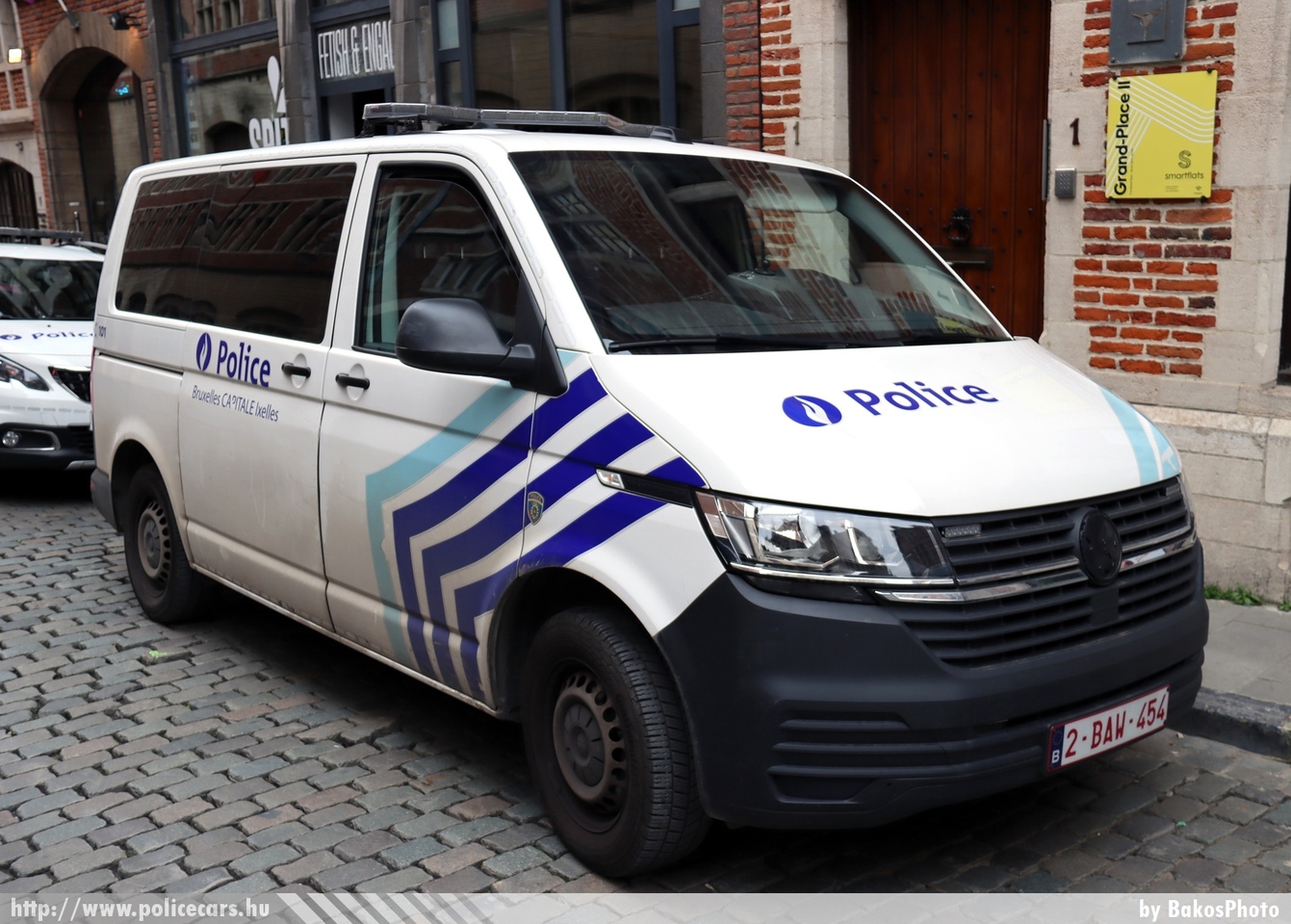 Volkswagen Transporter T5, Politie Brussel Hoofstad Elsene - Police Bruxelles Capitale Ixelles, fotó: BakosPhoto
Keywords: belga Belgium rendőr rendőrautó rendőrség belgian police policecar