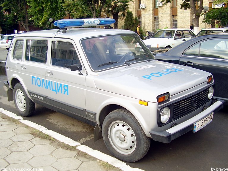 Lada VAZ 2131 Niva, fotó: bravo4
Keywords: rendőr rendőrautó rendőrség Bulgária bolgár