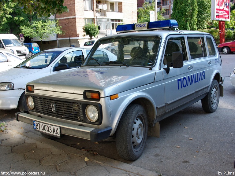 Lada VAZ 2131 Niva 1.7i, fotó: PChris
Keywords: rendőr rendőrautó rendőrség Bulgária bolgár