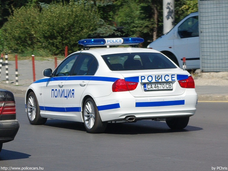 BMW 3, fotó: PChris
Keywords: rendőr rendőrautó rendőrség Bulgária bolgár