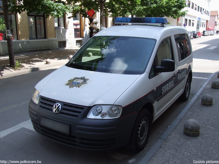 Volkswagen Caddy, fotó: Gzozzo pictures
Keywords: Bosznia-Hercegovina bosnyák rendőr boszniai rendőrautó rendőrség
