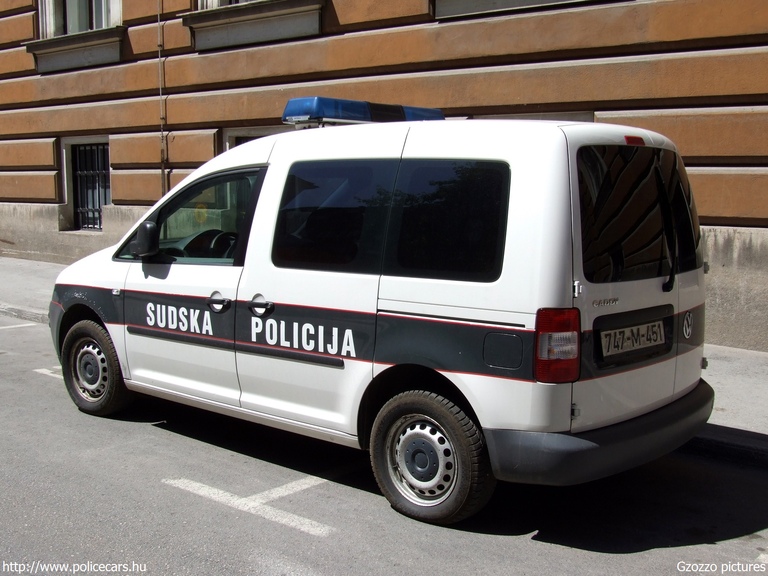 Volkswagen Caddy, fotó: Gzozzo pictures
Keywords: Bosznia-Hercegovina rendőr rendőrautó rendőrség