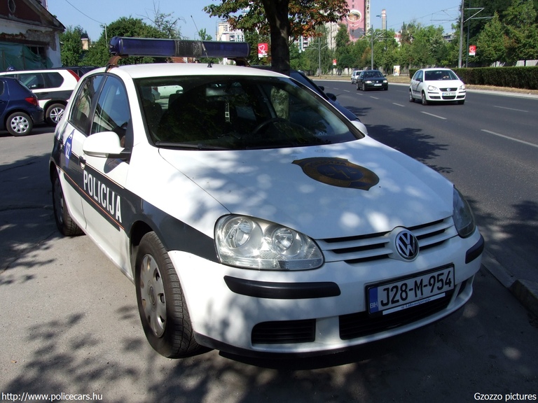 Volkswagen Golf V, Policija, MUP Kantona Sarajevo, fotó: Gzozzo pictures
Keywords: Bosznia-Hercegovina rendőr rendőrautó rendőrség