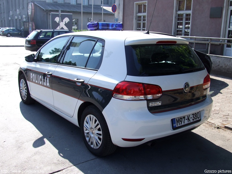 Volkswagen Golf VI, fotó: Gzozzo pictures
Keywords: Bosznia-Hercegovina rendőr rendőrautó rendőrség