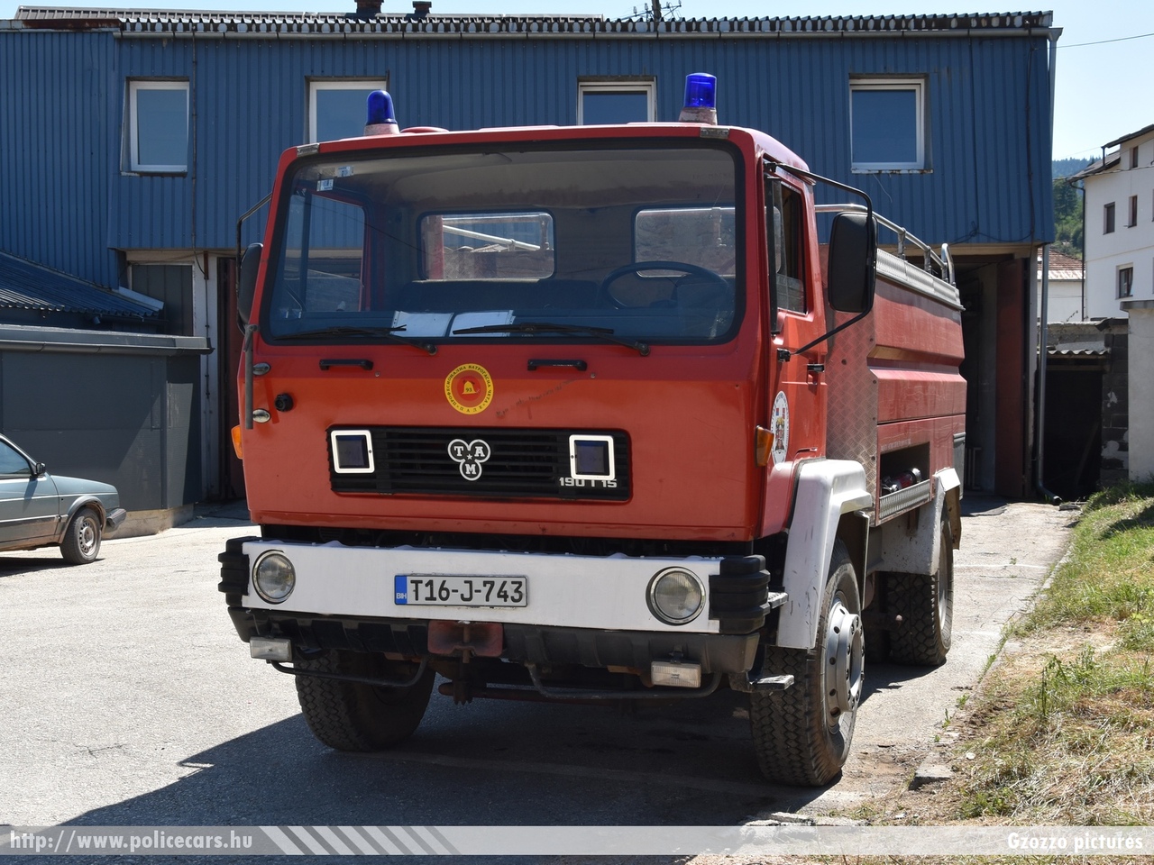 TAM 190T15, Pale, fotó: Gzozzo pictures
Keywords: Bosznia-Hercegovina tûzoltó tûzoltóautó tûzoltóság bosnia bosnia-herzegovina fire firetruck
