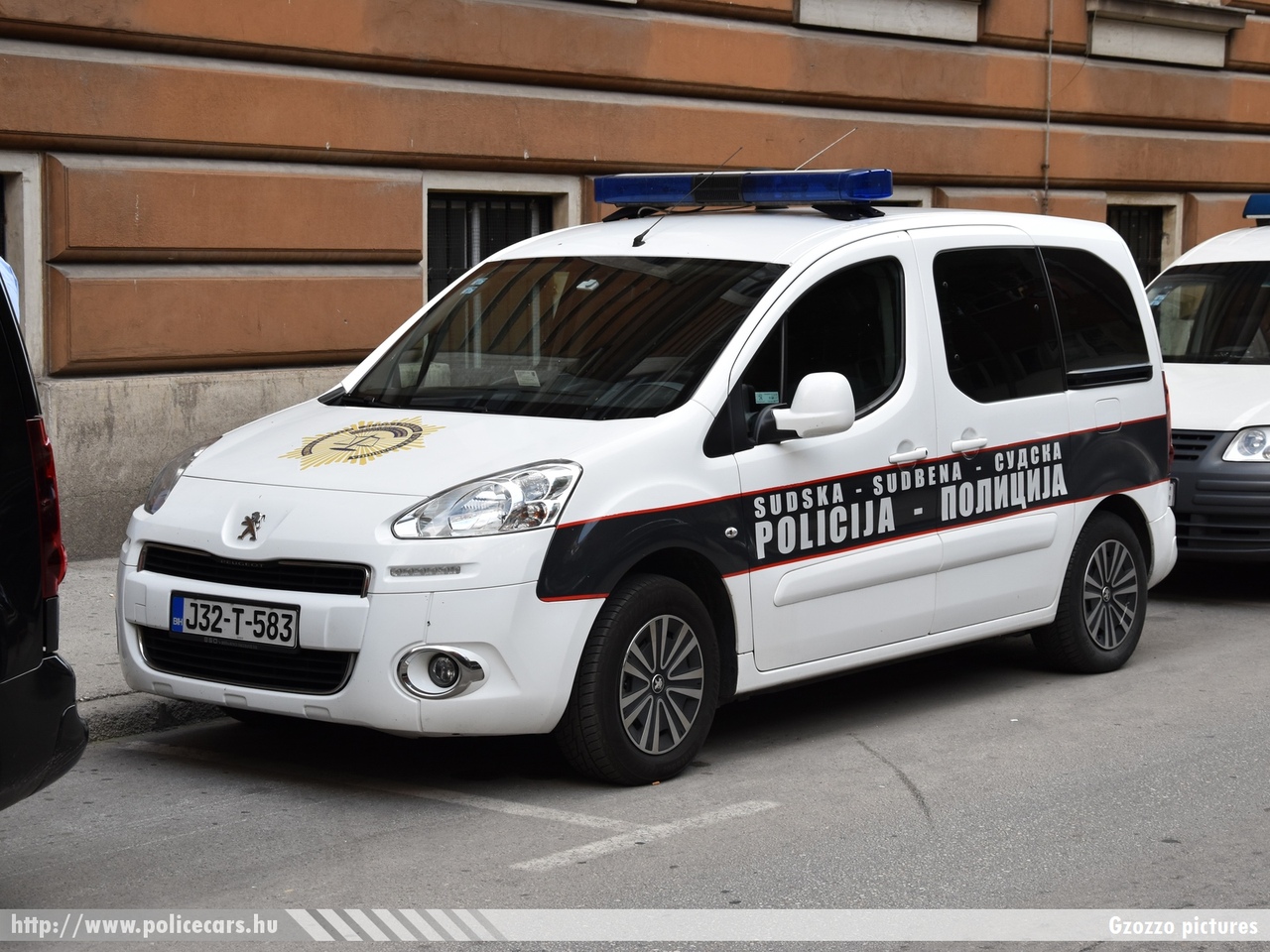 Peugeot Partner, fotó: Gzozzo pictures
Keywords: Bosznia-Hercegovina rendőr rendőrautó rendőrség bosnia bosnia-herzegovina police policecar