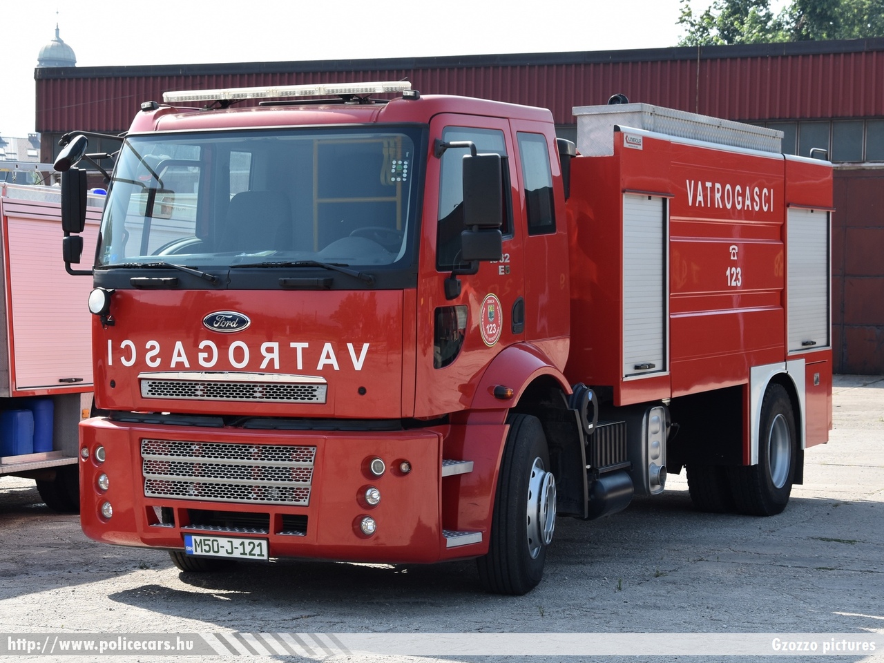 Ford Cargo, Zenica, fotó: Gzozzo pictures
Keywords: Bosznia-Hercegovina tûzoltó tûzoltóautó tûzoltóság bosnia bosnia-herzegovina fire firetruck