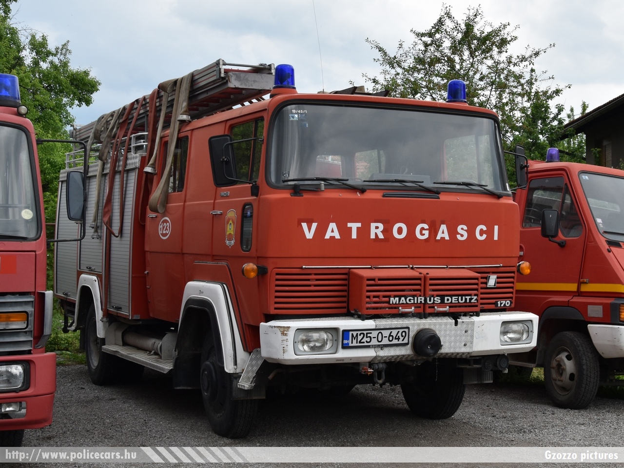 Magirus Deutz 170, fotó: Gzozzo pictures
Keywords: Bosznia-Hercegovina tûzoltó tûzoltóautó tûzoltóság bosnia bosnia-herzegovina fire firetruck