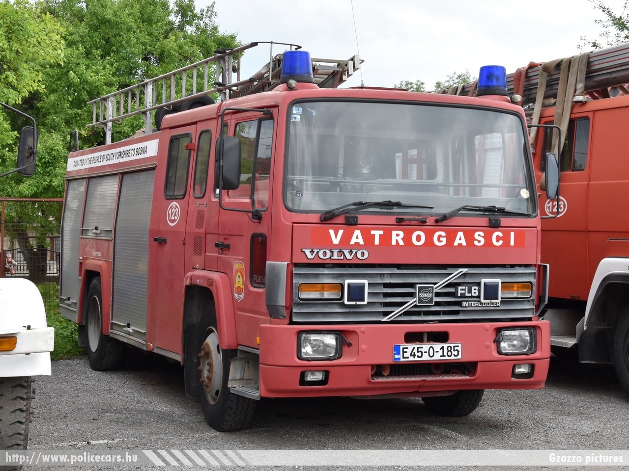 Volvo FL6, fotó: Gzozzo pictures
Keywords: Bosznia-Hercegovina tûzoltó tûzoltóautó tûzoltóság bosnia bosnia-herzegovina fire firetruck