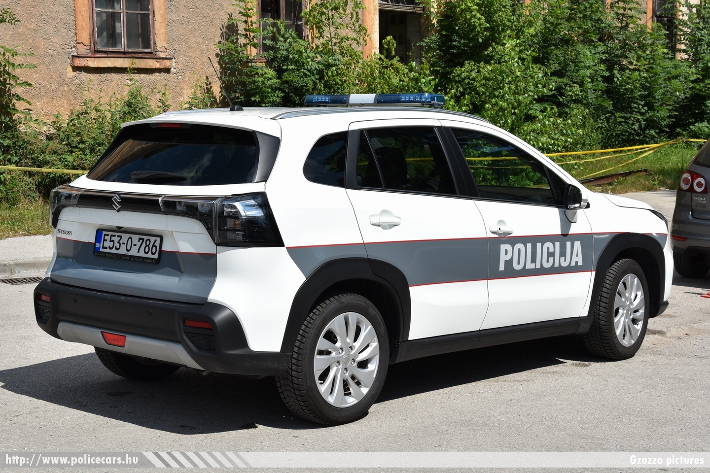 Suzuki S-Cross, Policija, MUP Srednjobosanski kanton/Kanton Središnja Bosna, fotó: Gzozzo pictures
Keywords: Bosznia-Hercegovina bosnia bosnia-herzegovina bosnyák police policecar rendőrautó rendőr rendőrség