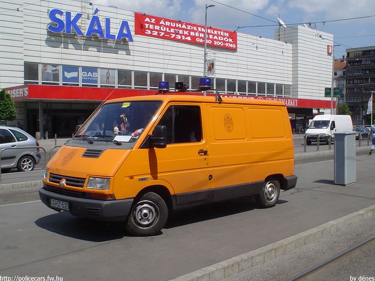 Renault Trafic, Budapesti Közlekedési Vállalat Zrt., fotó: dénes
Keywords: BKV GHZ-520