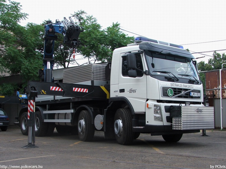 Volvo FM-400, Budapesti Közlekedési Vállalat Zrt., fotó: PChris
Keywords: BKV LMV-953