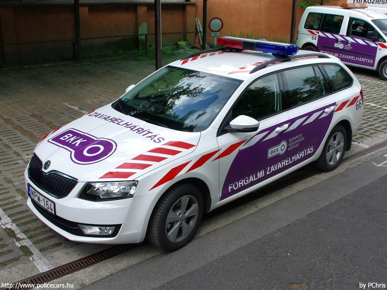 Skoda Octavia III Combi 4x4, Budapesti Közlekedési Központ, fotó: PChris
Keywords: BKV BKK MPW-164