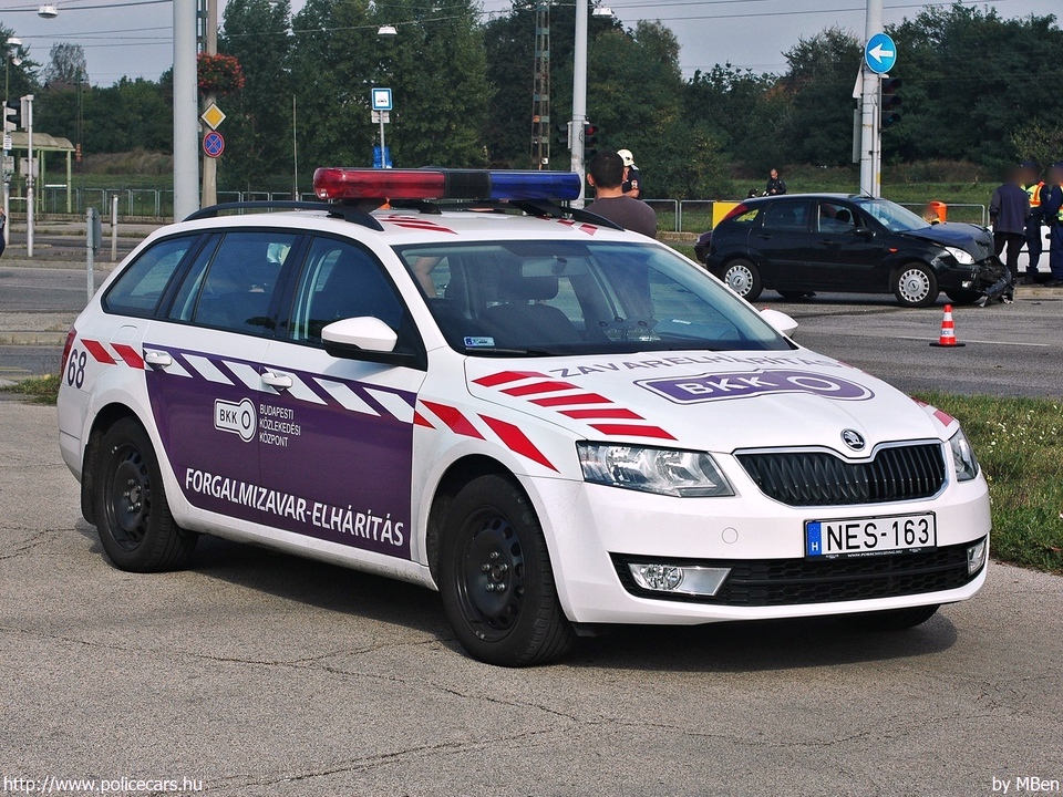 Skoda Octavia Combi, Budapesti Közlekedési Központ, fotó: MBen
Keywords: BKK NES-163
