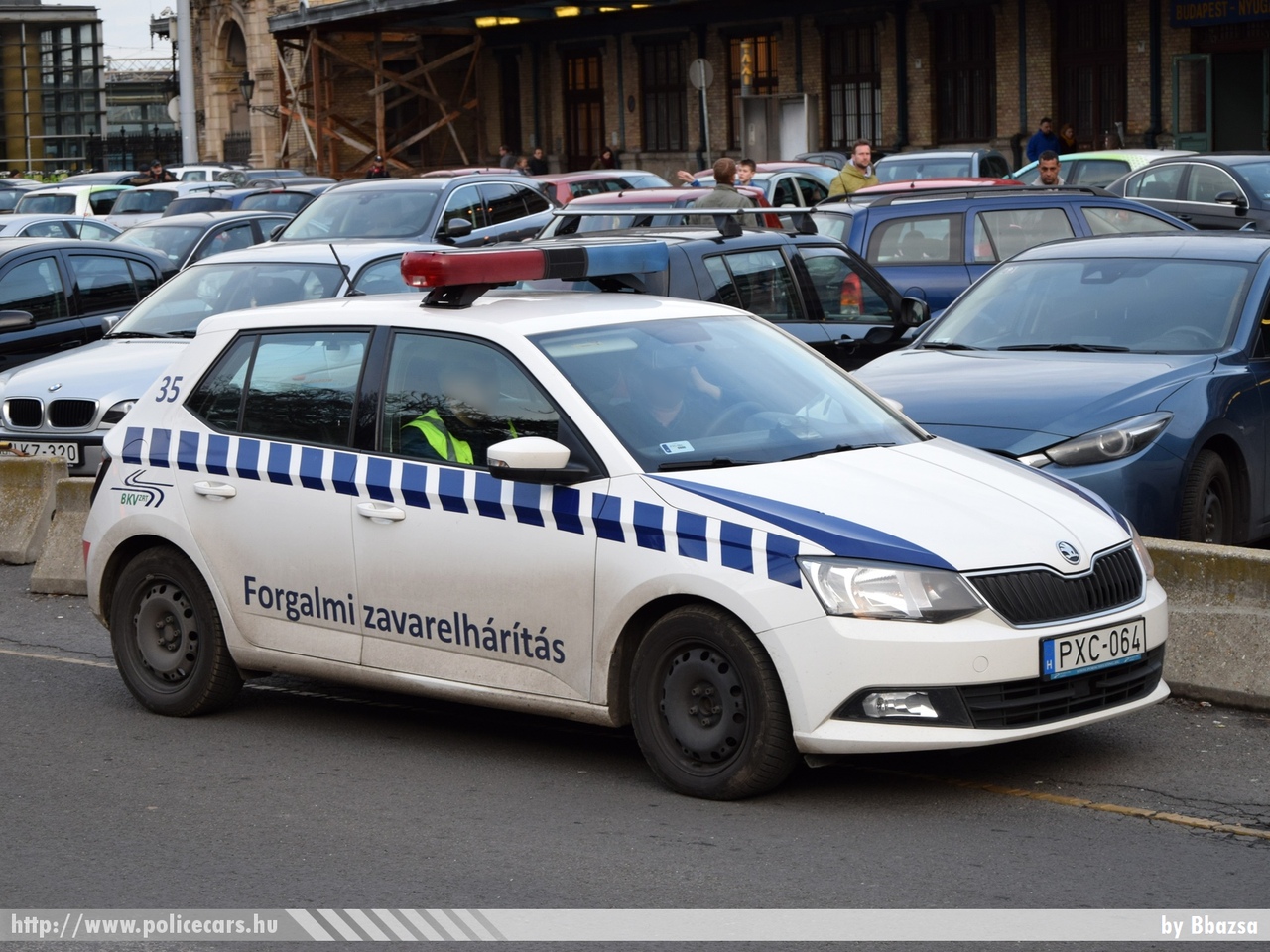 Skoda Fabia III, Budapesti Közlekedési Zrt., fotó: Bbazsa
Keywords: BKV PXC-064