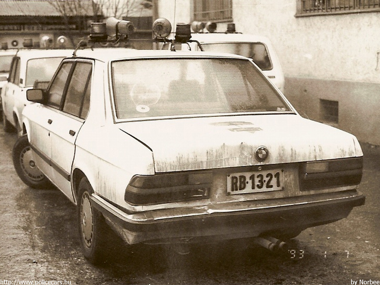 BMW, fotó: Norbee
Keywords: rendőrség rendőrautó rendőr magyar Magyarország RB13-21