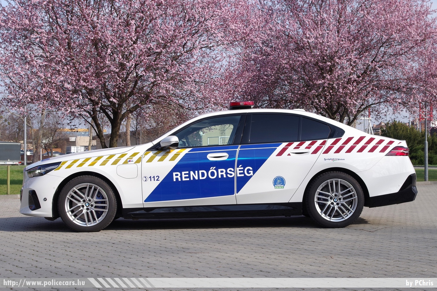 BMW 550e xDrive, fotó: PChris
Keywords: magyar Magyarország rendőr rendőrautó rendőrség Hungary hungarian police policecar