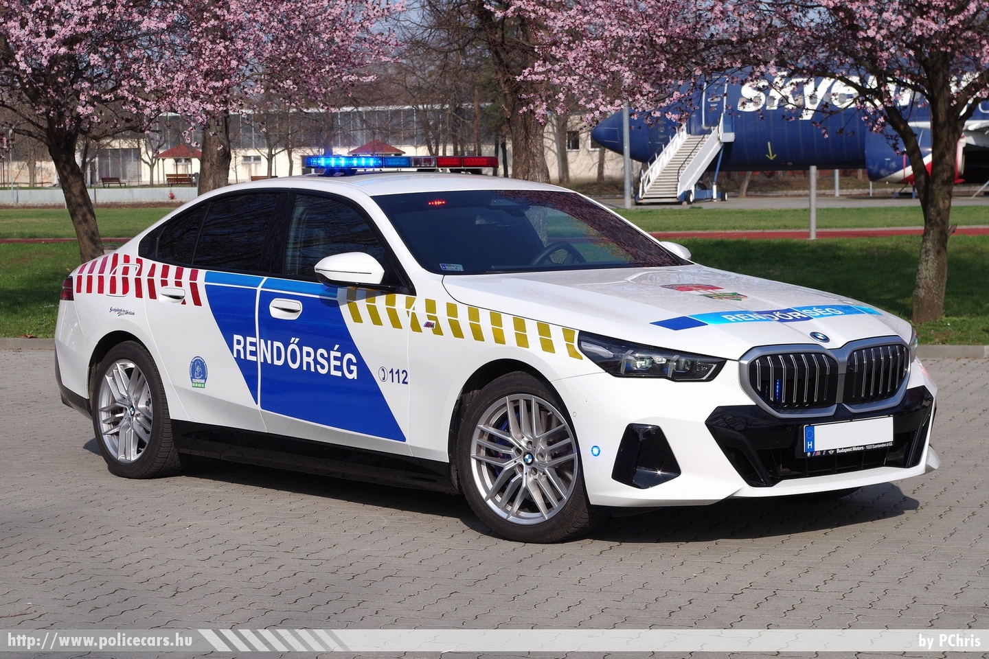 BMW 550e xDrive, fotó: PChris
Keywords: magyar Magyarország rendőr rendőrautó rendőrség Hungary hungarian police policecar