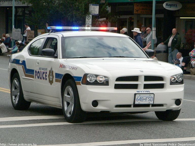 Dodge Charger, fotó: West Vancouver Police Department
Keywords: kanadai Kanada Canada canadian policecar police rendőr rendőrautó rendőrség