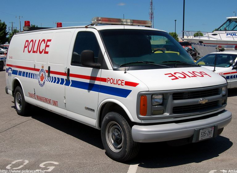 Chevrolet Express, fotó: Attila 
Keywords: kanadai Kanada Canada canadian policecar police rendőr rendőrautó rendőrség