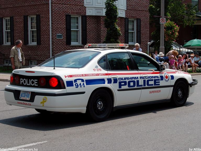 Chevrolet Impala, fotó: Attila
Keywords: kanadai Kanada Canada canadian policecar police rendőr rendőrautó rendőrség