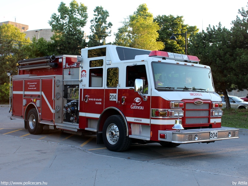 Pierce Impel, fotó: Attila
Keywords: kanadai Kanada Canada canadian fire firetruck tûzoltó tûzoltóautó tûzoltóság