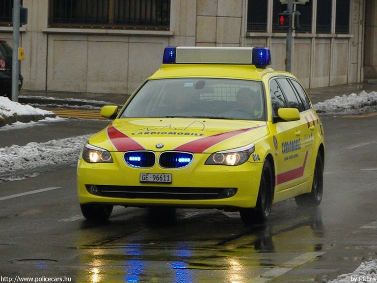 BMW 5, fotó: PChris
Keywords: mentő mentőautó Svájc svájci Switzerland swiss ambulance