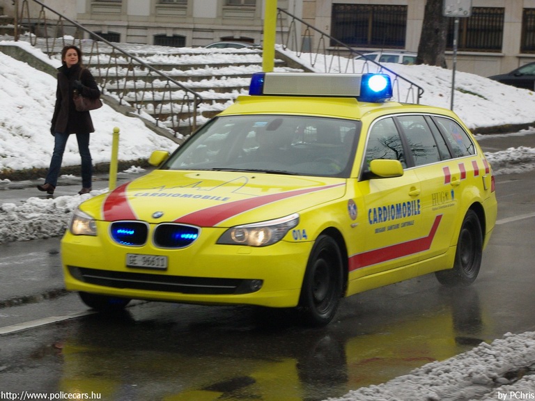 BMW 5, fotó: PChris
Keywords: mentő mentőautó Svájc svájci Switzerland swiss ambulance