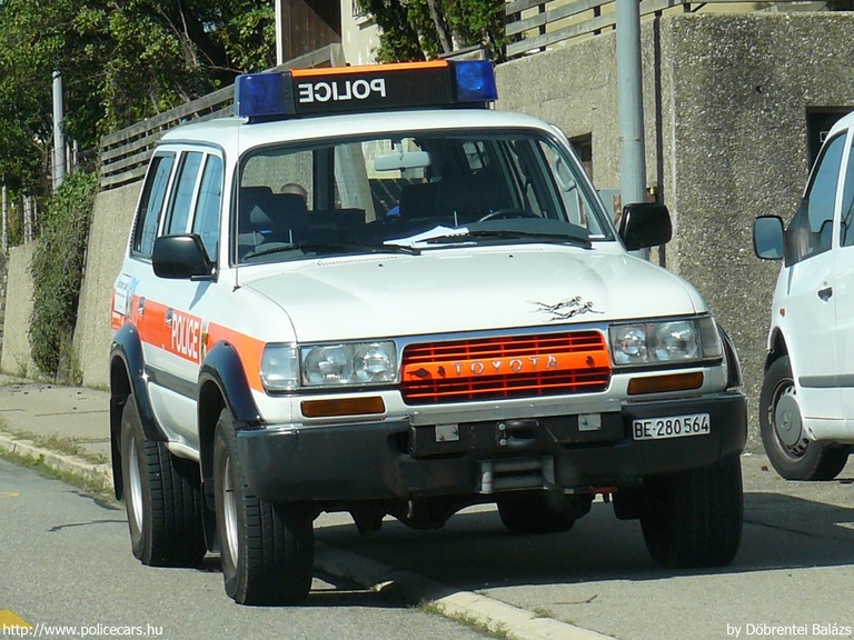 Toyota 4Runner, fotó: Döbrentei Balázs
Keywords: rendőr rendőrautó rendőrség svájci Svájc BE280564 Switzerland swiss police policecar