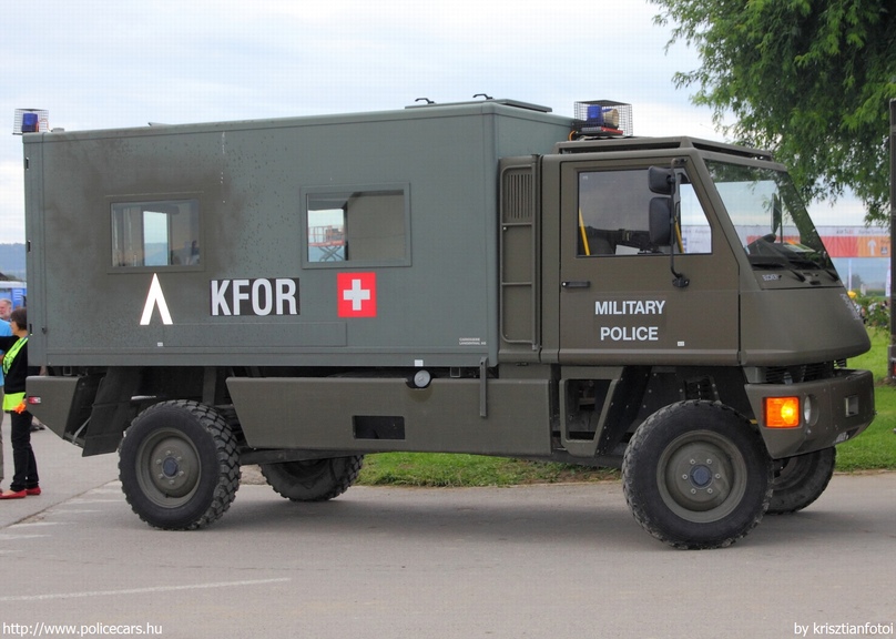 Bucher Duro, fotó: krisztianfotoi
Keywords: svájci Svájc rendőr rendőrautó rendőrség katonai Switzerland swiss ambulance military