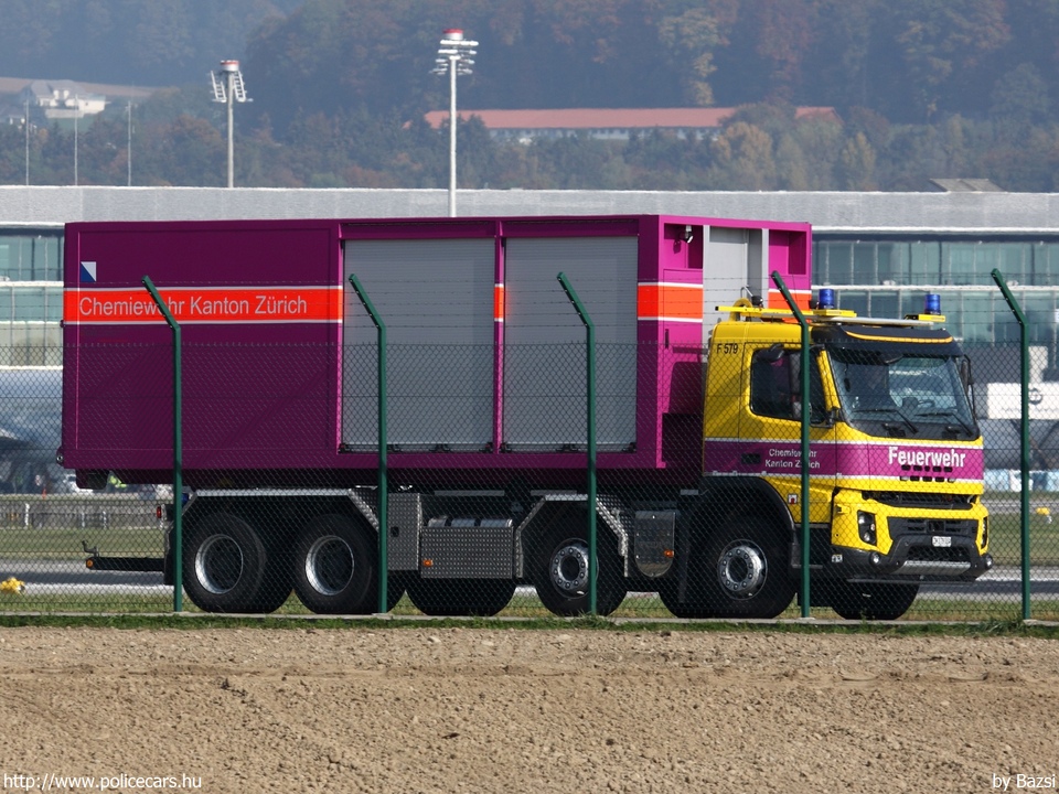 Volvo FM 440, fotó: Bazsi
Keywords: svájci Svájc tûzoltó tûzoltóautó tûzoltóság Switzerland swiss fire firetruck