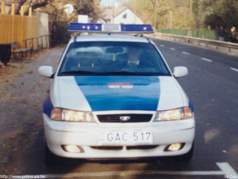 Daewoo Nexia, fotó: Zulu
Keywords: rendőr rendőrautó rendőrség magyar Magyarország GAC-517 Hungary hungarian police policecar