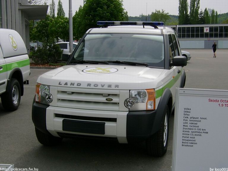 Land Rover, fotó: loco001
Keywords: rendőr rendőrautó rendőrség cseh csehország katonai rendészet