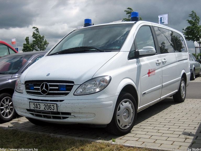Mercedes Vito, fotó: Nudel
Keywords: mentő mentőautó Csehország cseh