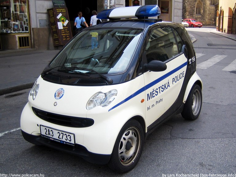 Smart Fortwo, fotó: Lars Kocherscheid (bos-fahrzeuge.info)
Keywords: rendőr rendőrautó rendőrség cseh csehország
