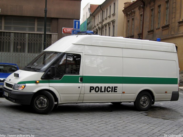 Ford Transit, fotó: Colargol87
Keywords: rendőr rendőrautó rendőrség cseh csehország