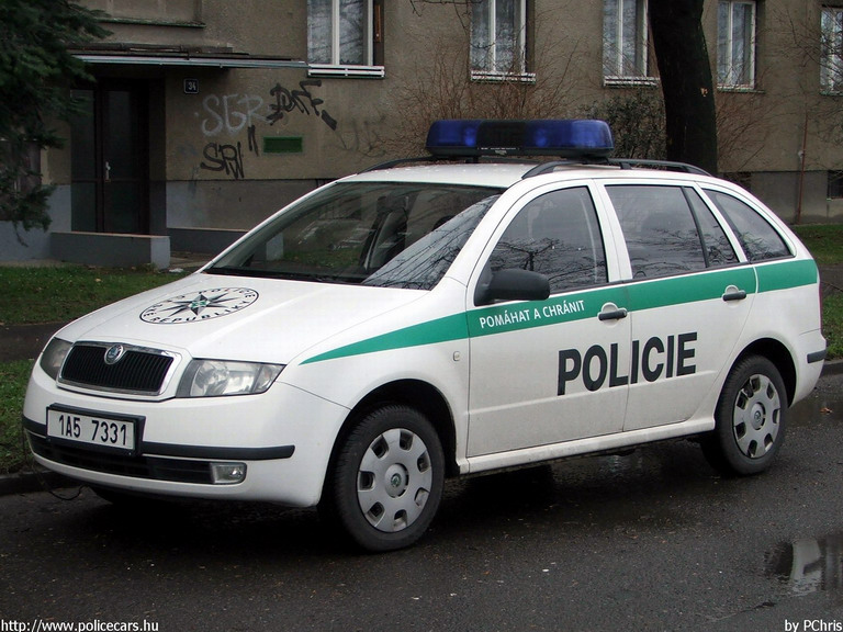 Skoda Fabia, fotó: PChris
Keywords: rendőr rendőrautó rendőrség cseh csehország