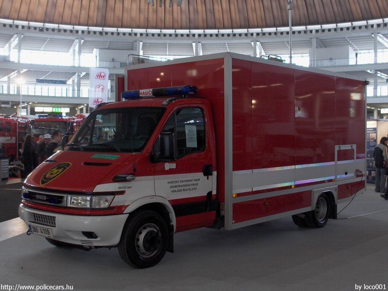 Iveco, fotó: loco001
Keywords: tûzoltó tûzoltóautó cseh csehország tûzoltóság