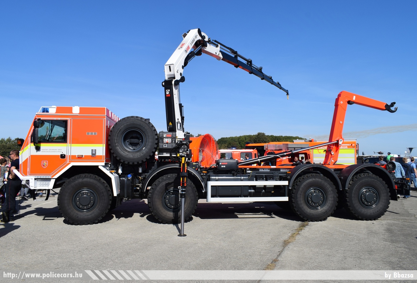 Tatra Force, fotó: Bbazsa
Keywords: Czech cseh Csehország tûzoltó tûzoltóautó fire firetruck