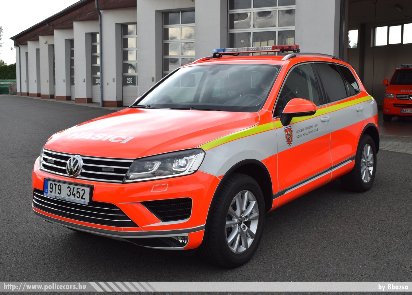 Volkswagen Touareg, Ostrava, fotó: Bbazsa
Keywords: Czech cseh Csehország tûzoltó tûzoltóautó fire firetruck