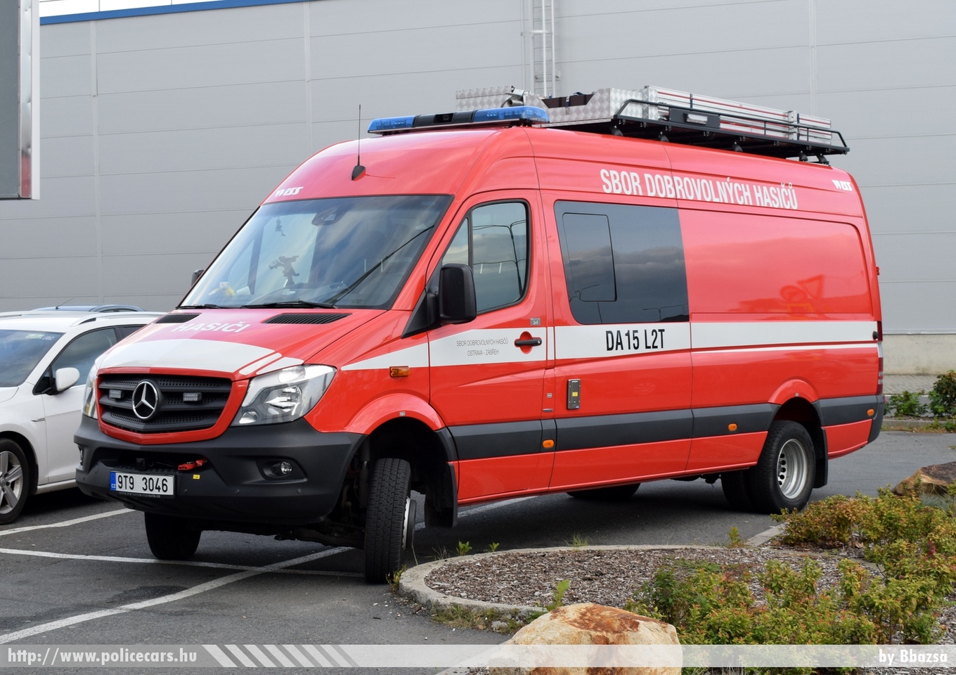 Mercedes Sprinter II facelift, fotó: Bbazsa
Keywords: Czech cseh Csehország fire firetruck tûzoltó tûzoltóautó tûzoltóság
