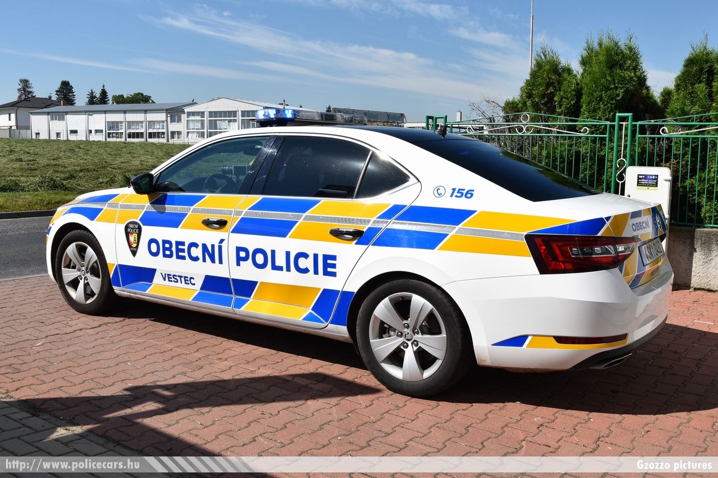 Skoda Superb III, Vestec Obecni Policie (Községi Rendõrség Vestec), fotó: Gzozzo pictures
Keywords: Czech cseh Csehország rendőr rendőrség rendőrautó police policecar