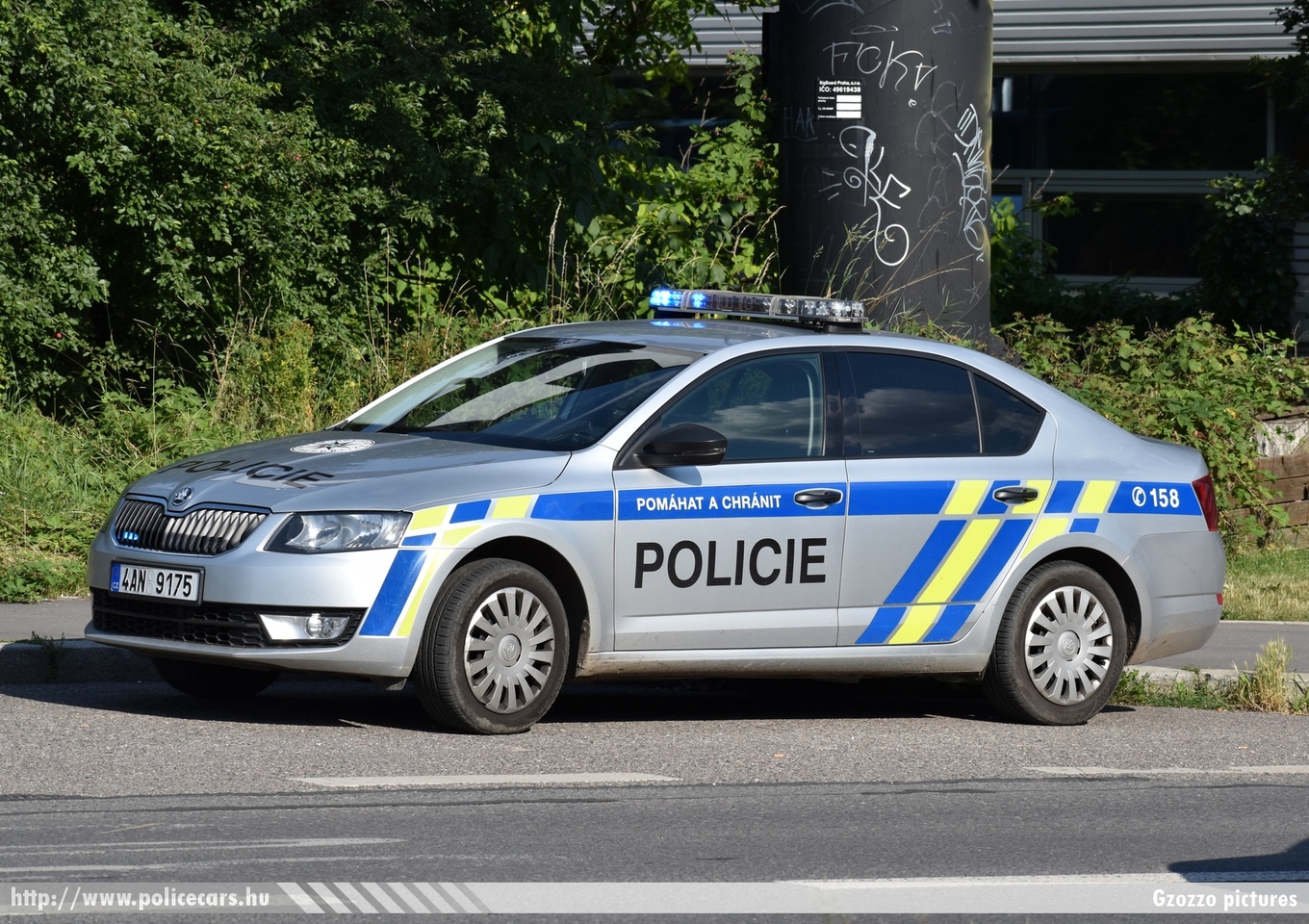 Skoda Octavia III, fotó: Gzozzo pictures
Keywords: cseh Csehország czech police policecar rendőrautó rendőr