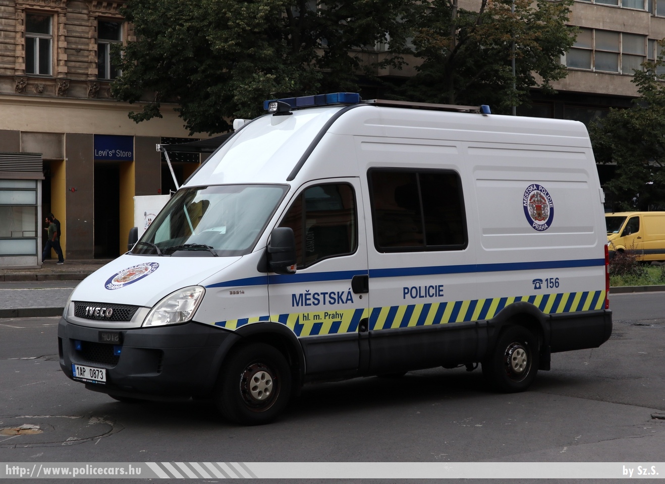 Iveco Daily, Prága, fotó: Sz.S.
Keywords: cseh Csehország czech police policecar rendőrautó rendőr