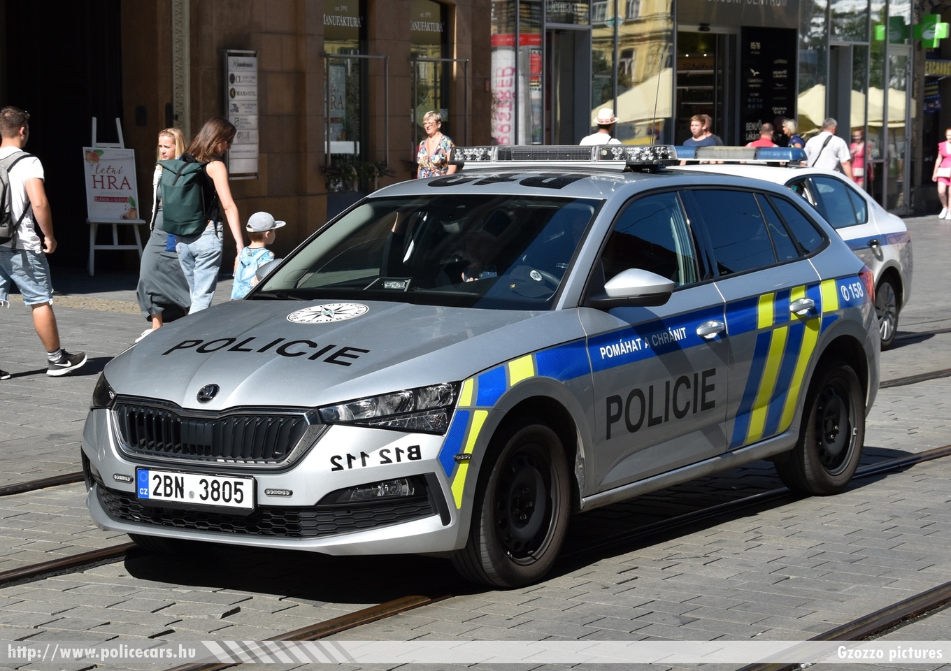 Skoda Scala, fotó: Gzozzo pictures
Keywords: cseh Csehország czech police policecar rendőrautó rendőr