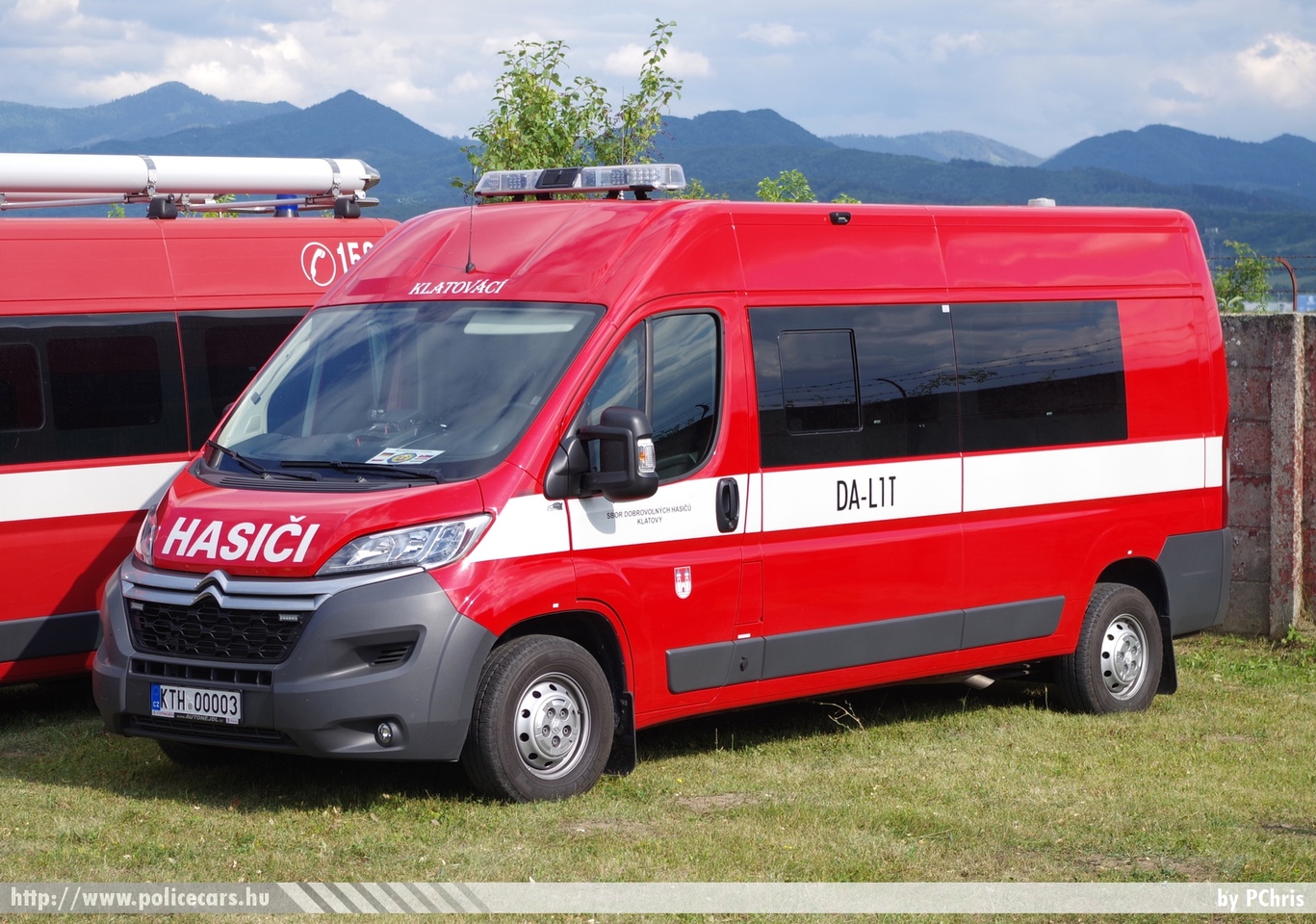 Citroën Jumper, Hasiči Klatovy, fotó: PChris
Keywords: cseh Csehország czech fire firetruck tûzoltó tûzoltóautó tûzoltóság