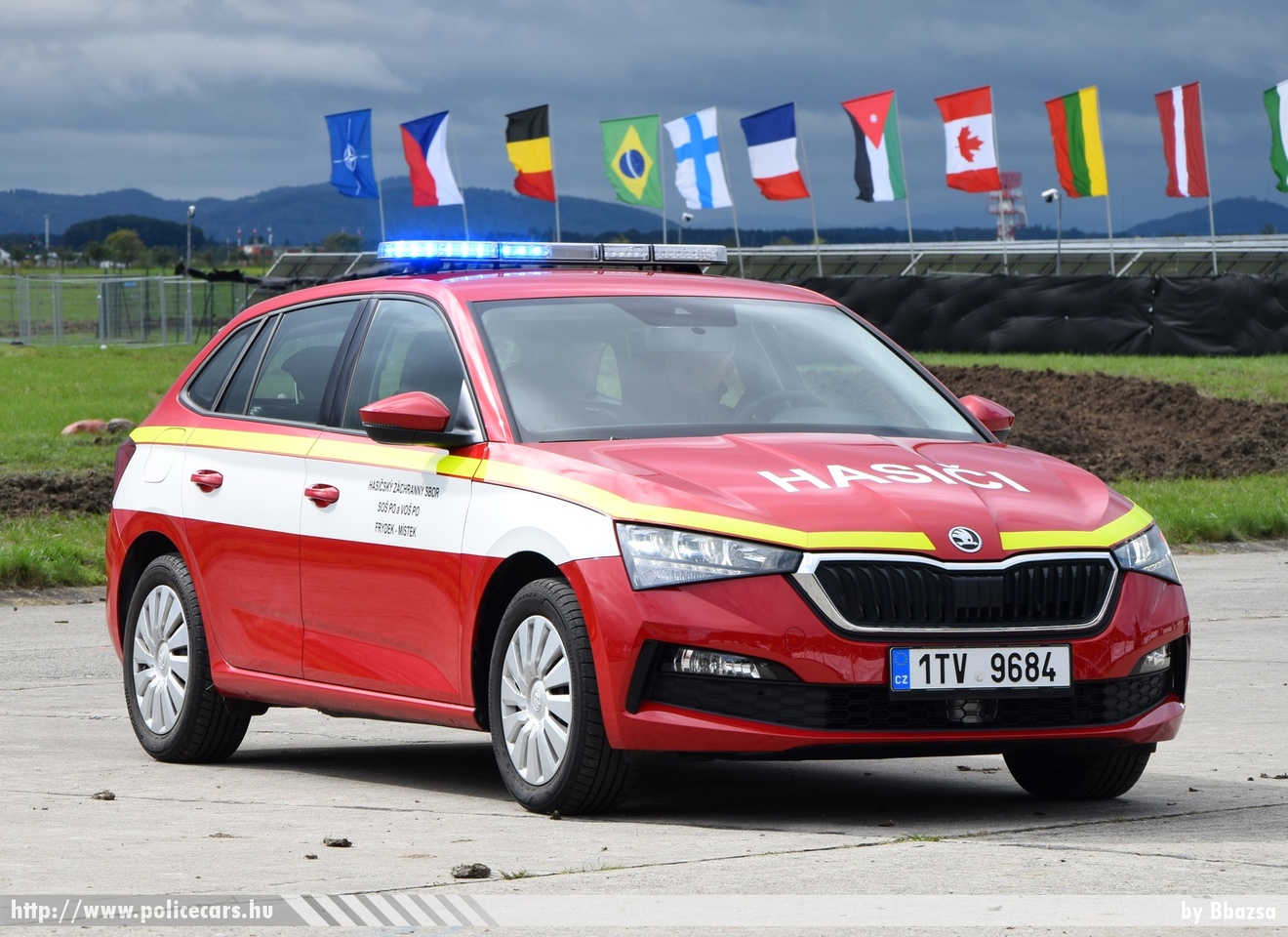 Skoda Scala, fotó: Bbazsa
Keywords: cseh Csehország czech fire firetruck tûzoltó tûzoltóautó tûzoltóság